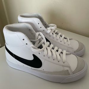 New Nike blazer mid 77